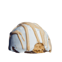 Load image into Gallery viewer,
Sassy Balls PB White Out peanut butter protein balls coated in white chocolate