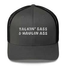 Load image into Gallery viewer, Snap Back Trucker Cap Talkin&#39; Sass
